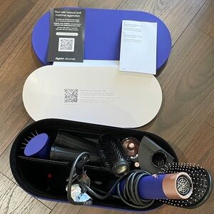 Dyson air wrap new never used, 2023